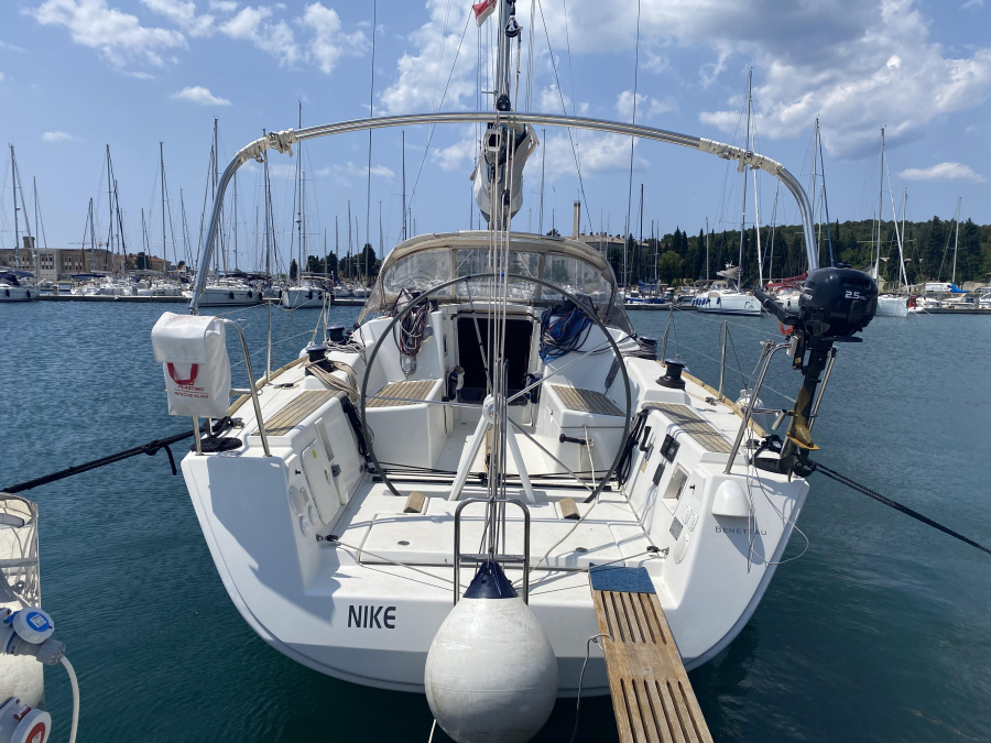 Photo #1 - First 35 (NIKE) in Marina Polesana - 18756