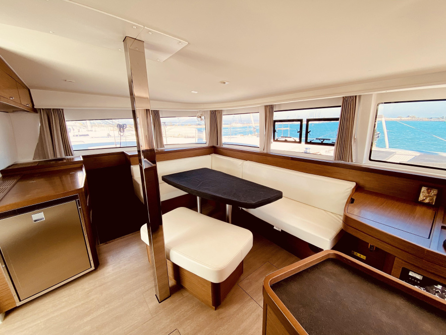 Interior image - 1