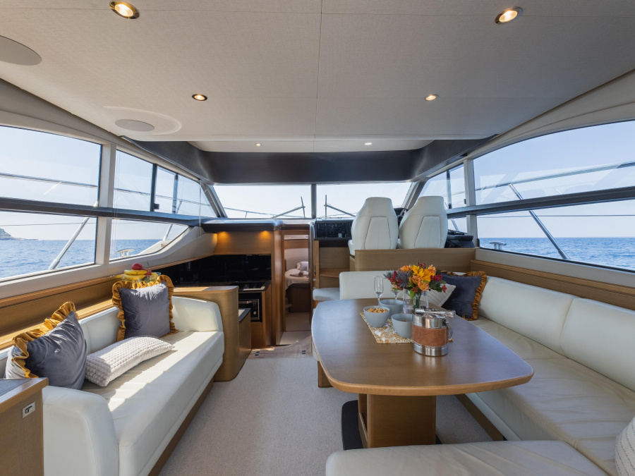 Interior image - 1