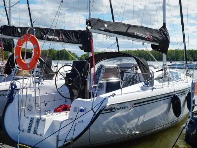 Photo #1 - Maxus 33.1 RS (Niedzwiedzi rog) en Port - 20676