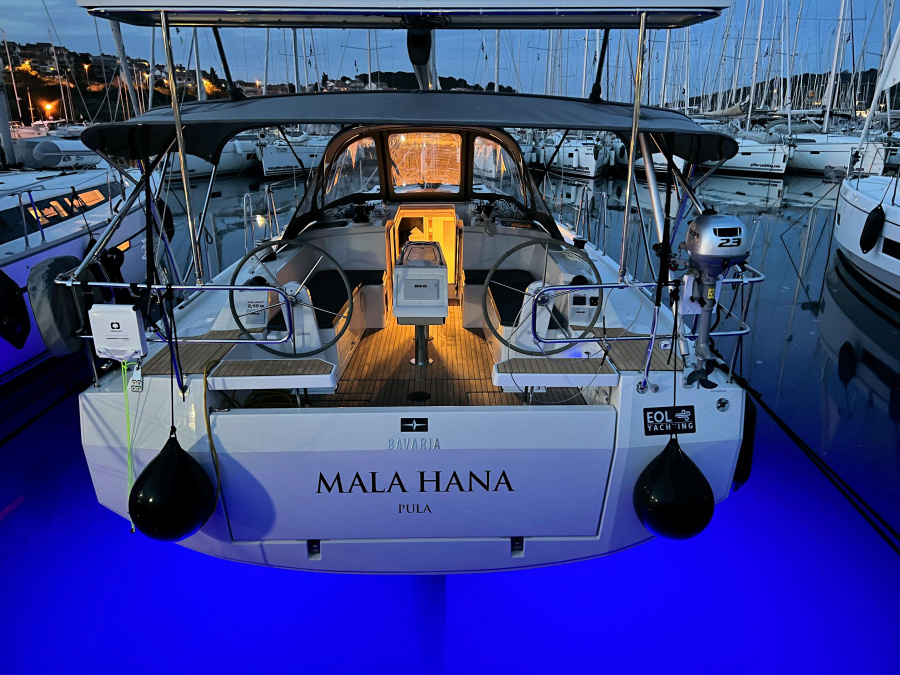 Photo #1 - Bavaria C38 (Mala Hana) en Tehnomont Marina Veruda - 17957