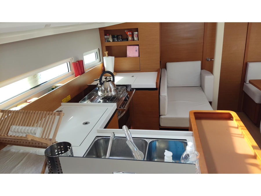 Interior image - 1