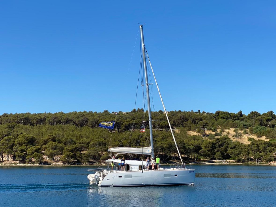 Photo #1 - Lagoon 400 S2 (SHYVA) in D-Marin Marina Mandalina - 24099