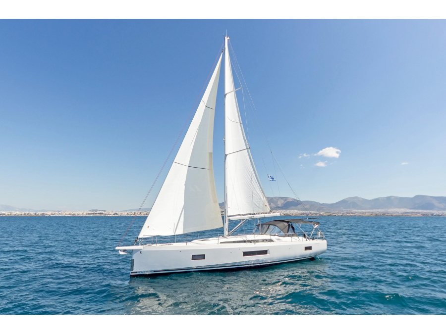 Photo #1 - Oceanis 51.1 (5+1 cab) A/C & GEN (Carpe Diem) in Alimos Marina - 16671