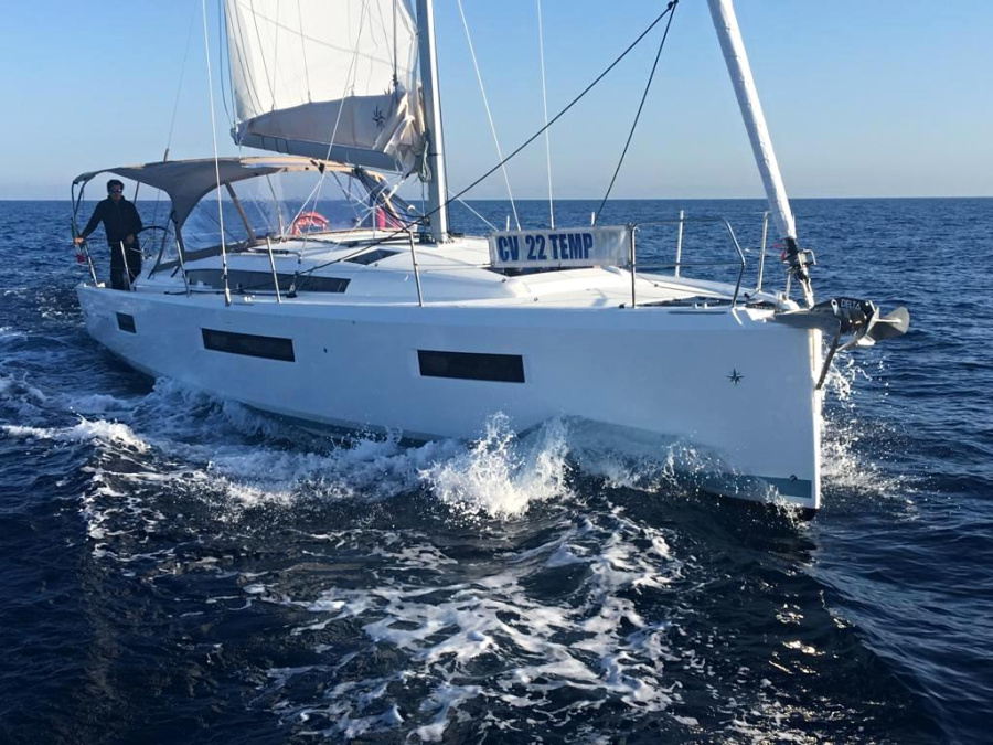 Photo #1 - Sun Odyssey 440 (Obi Wan Kenobi) en Marina di Nettuno - 20110