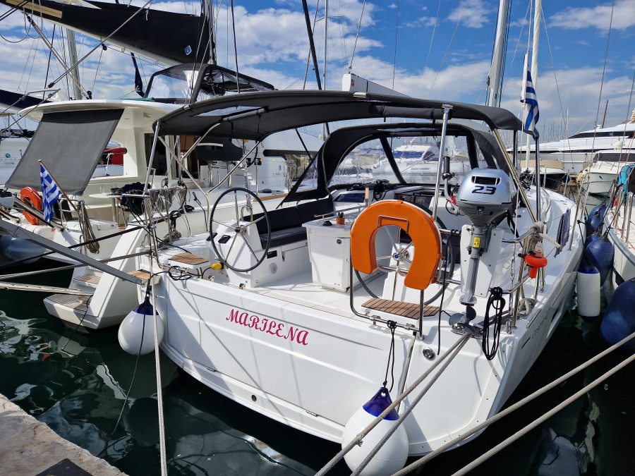 Photo #1 - Oceanis 40.1 (Marilena) in Alimos Marina - 21097