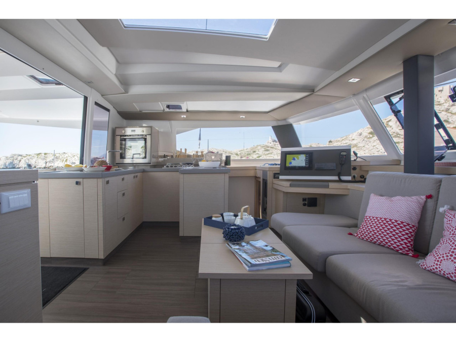 Interior image - 2