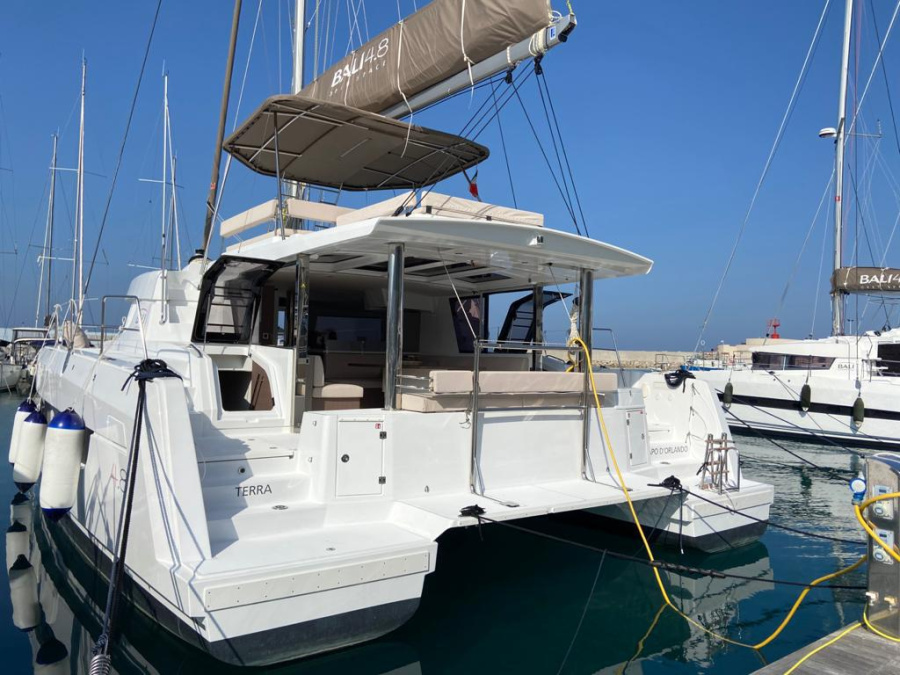 Photo #1 - Bali 4.8 Terra (Terra) in Marina - 21124