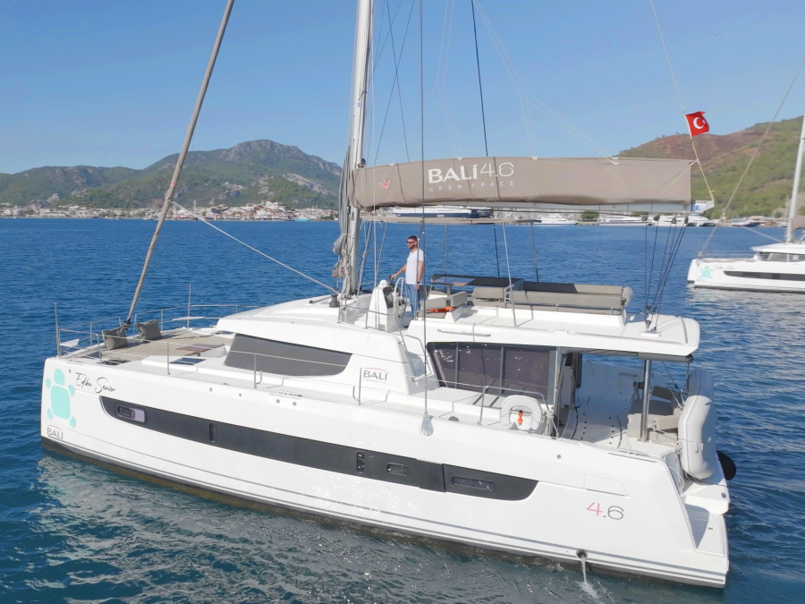 Photo #1 - Bali 4.6 (Senior) in Albatros Marina - 16359