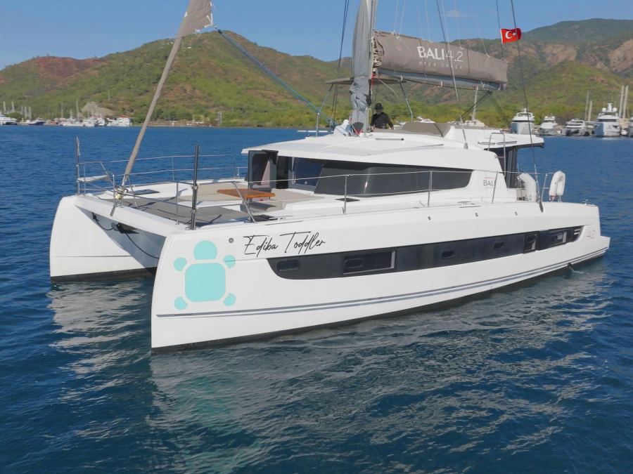 Photo #1 - Bali 4.2 (Toddler) in Albatros Marina - 16357