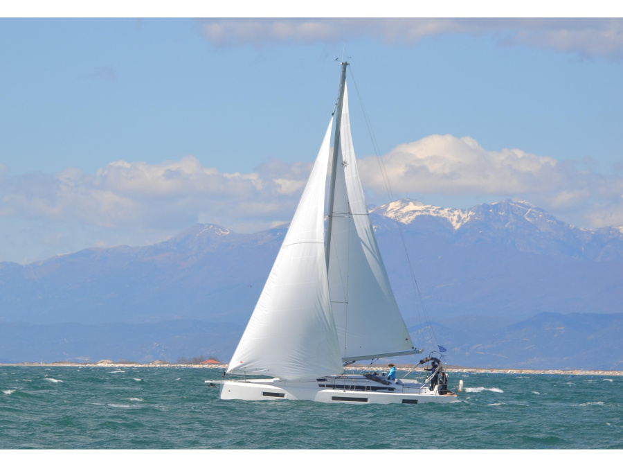 Photo #1 - Sun Odyssey 440 (BLACK BIRD) in Main Port - 18814
