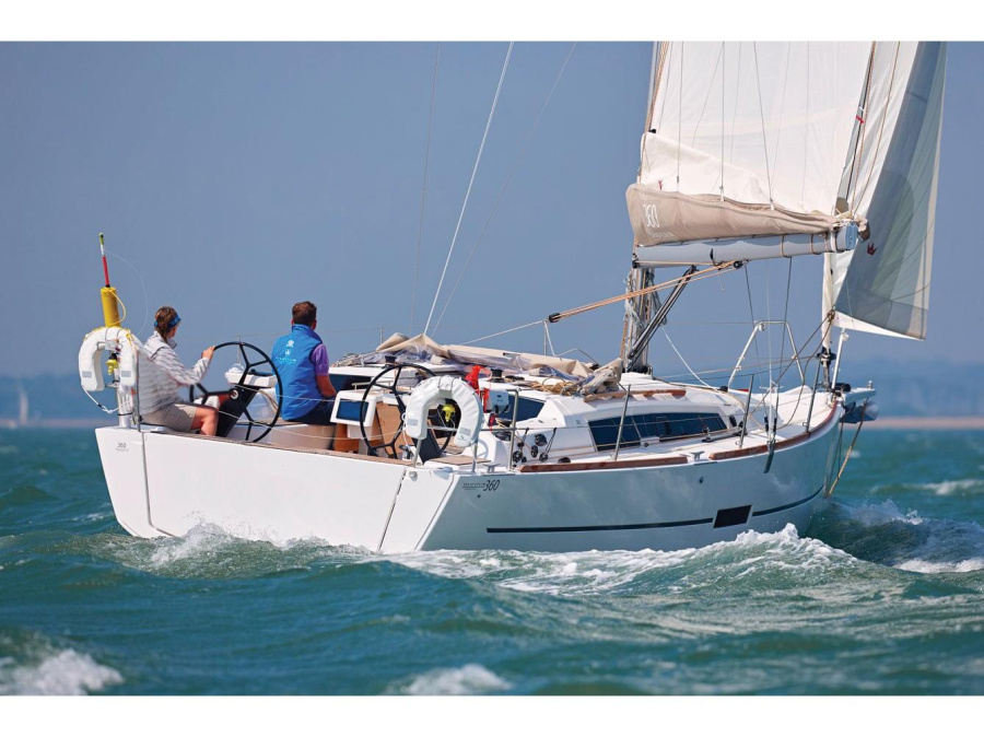 Photo #1 - Dufour 360 GL (Nautilus) en Marti Marina - 21381