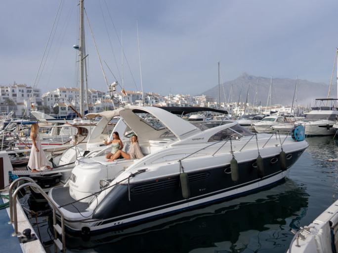 Photo #1 - Targa 43 (Better Late Than Never) en Puerto Banus - 21471