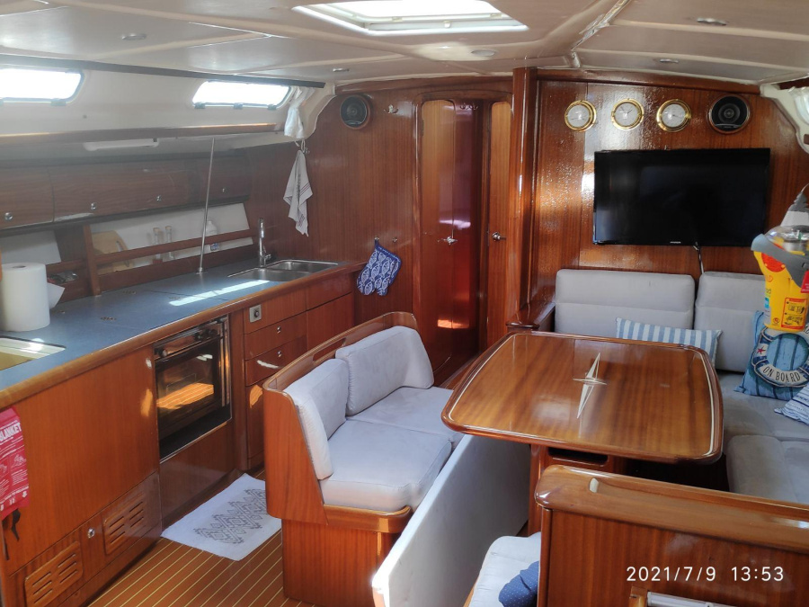 Interior image - 1