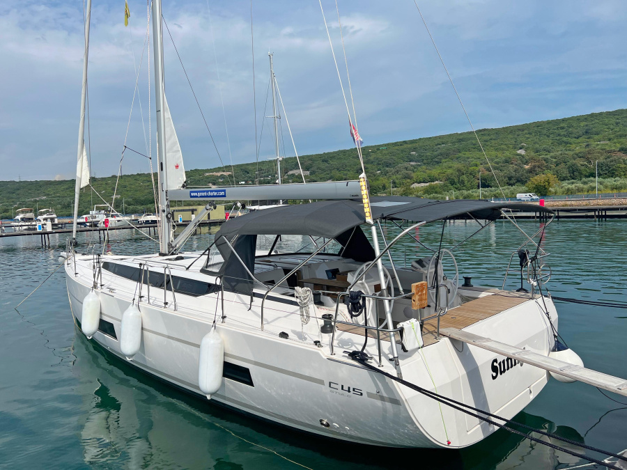 Photo #1 - Bavaria C45 Style (SUNNY) in Marina Punat - 21626