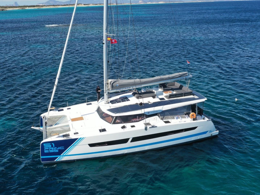 Photo #1 - Aura 51 (PRINCESS) in Marina Baotić - 21240