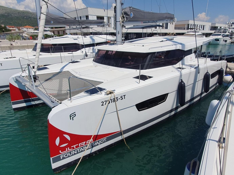 Photo #1 - Isla 40 (SAILOR VENUS) in ACI Marina - 16211