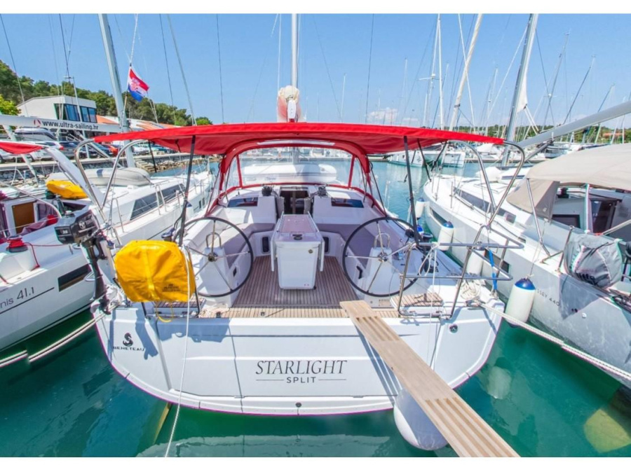 Photo #1 - Oceanis 40.1 - 4 cab (STARLIGHT) in ACI Marina - 16178