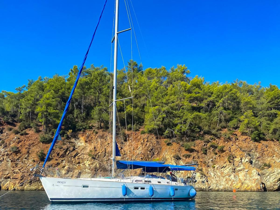 Photo #1 - Oceanis Clipper 423 (Derin) in Ece Marina - 21772
