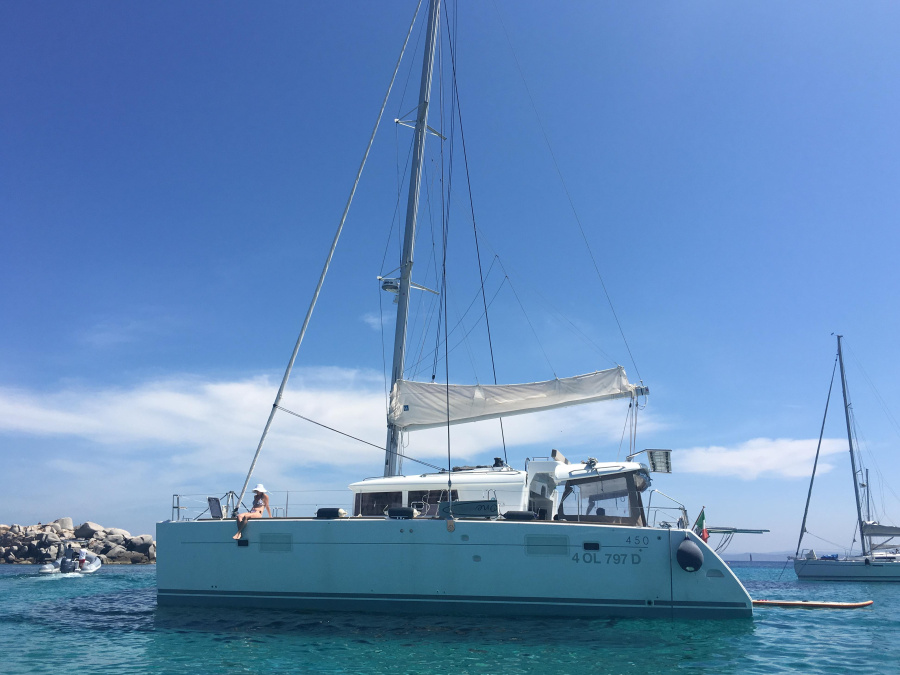 Photo #1 - Lagoon 450 (Le.One.) en Marina di Nettuno - 24862