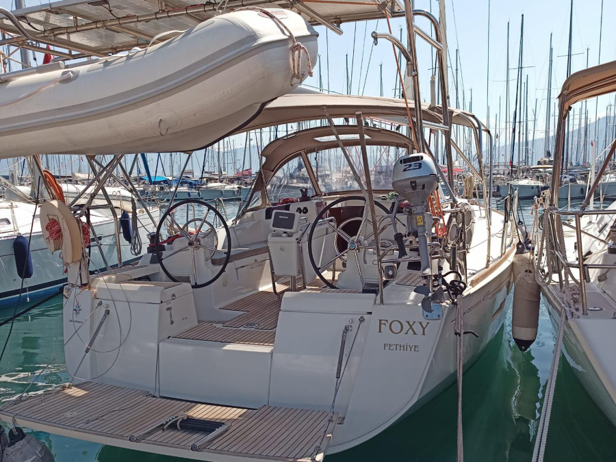 Photo #1 - Sun Odyssey 419 (Foxy) en Ece Marina - 21773