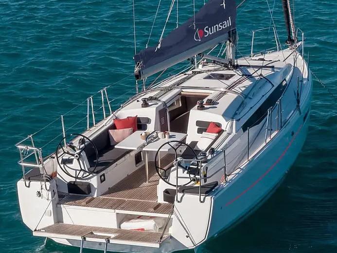 Photo #1 - Sun Odyssey 380 (Sun Odyssey 380) en D-Marin Marina Lefkas - 19400