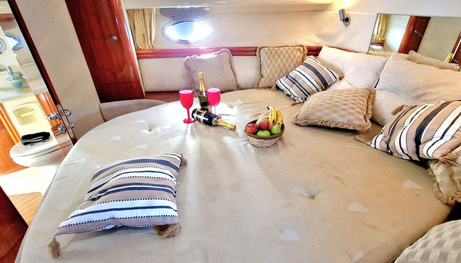 Fairline - 2