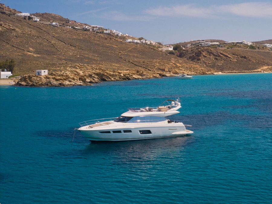 Photo #1 - Prestige 550 Fly (Maya) in Port of - 21904