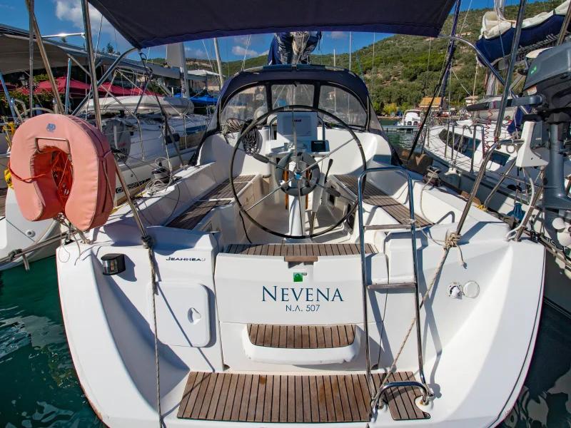 Photo #1 - Sun Odyssey 33i (Nevena) en Agia Effimia - 13388