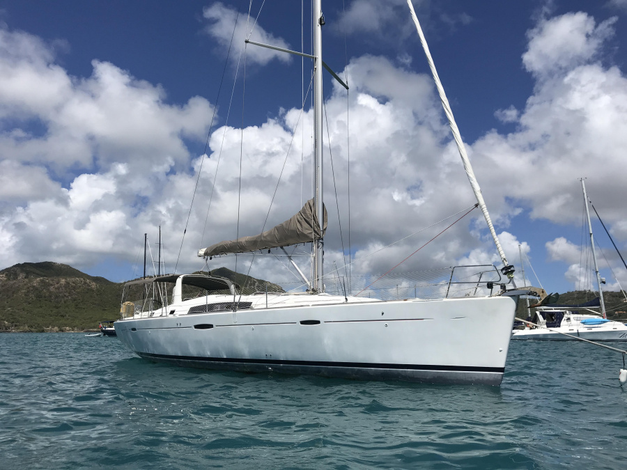 Photo #1 - Oceanis 50 (Anchorman) in Nydri Port - 21868