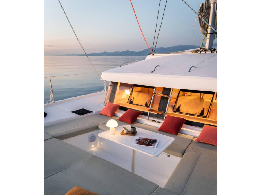 Photo #1 - Bali Catsmart (Zen Flow) in Mare Fun Charter & Marina - 22735