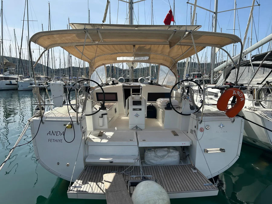 Photo #1 - Sun Odyssey 440 (Anda) en Ece Marina - 22182