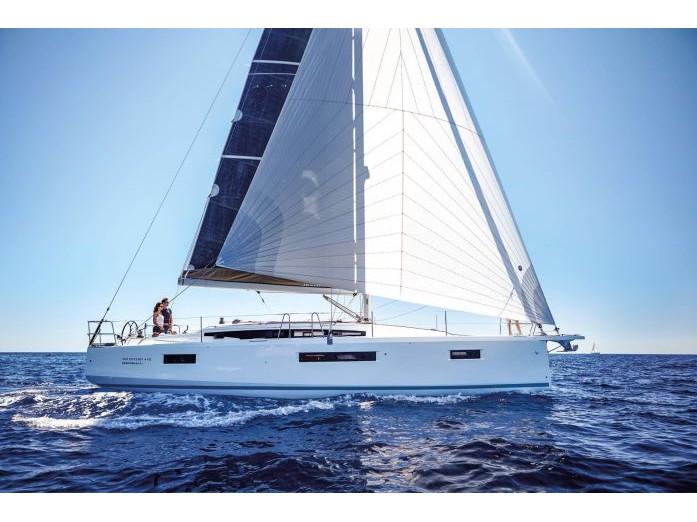 Photo #1 - Sun Odyssey 410 (Evelina) en Olympic Marina - 21538