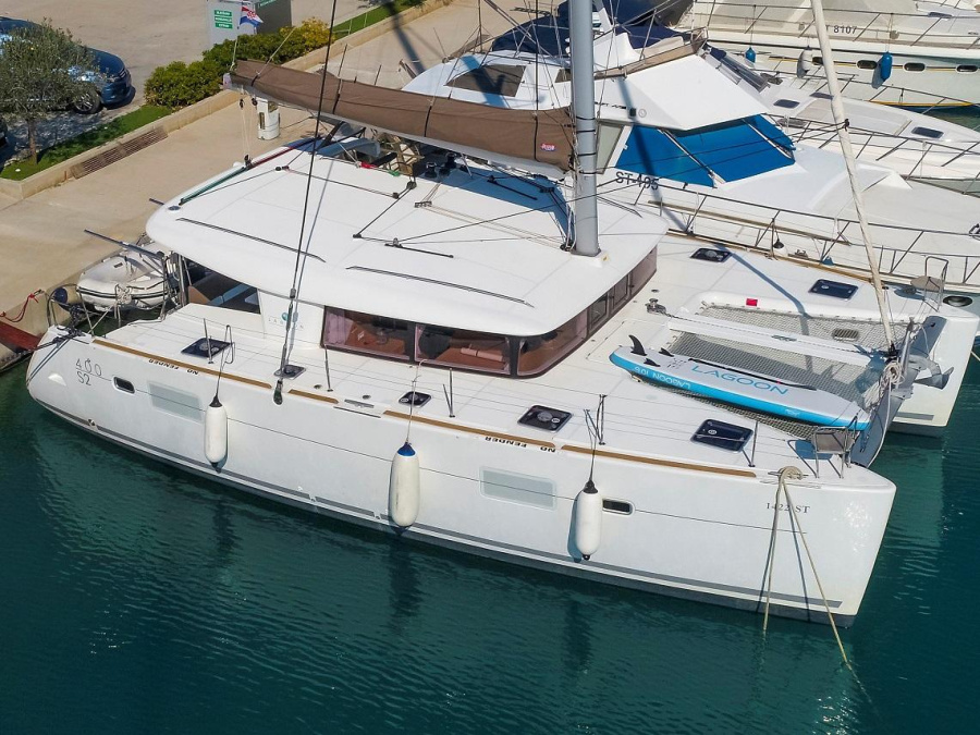 Photo #1 - Lagoon 400 S2 (Second Wind) in ACI Marina - 6006