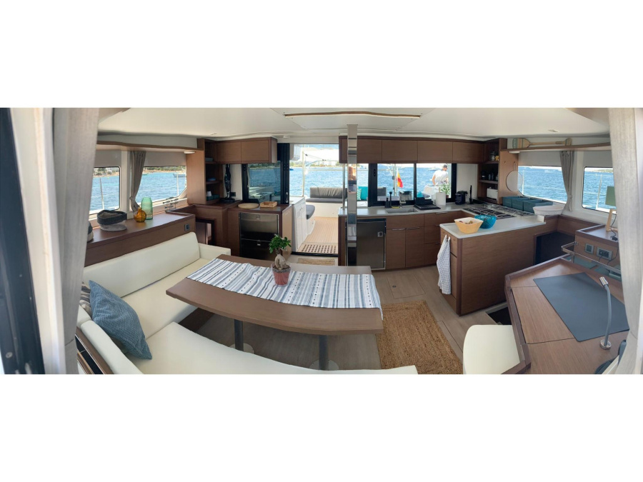 Interior image - 2