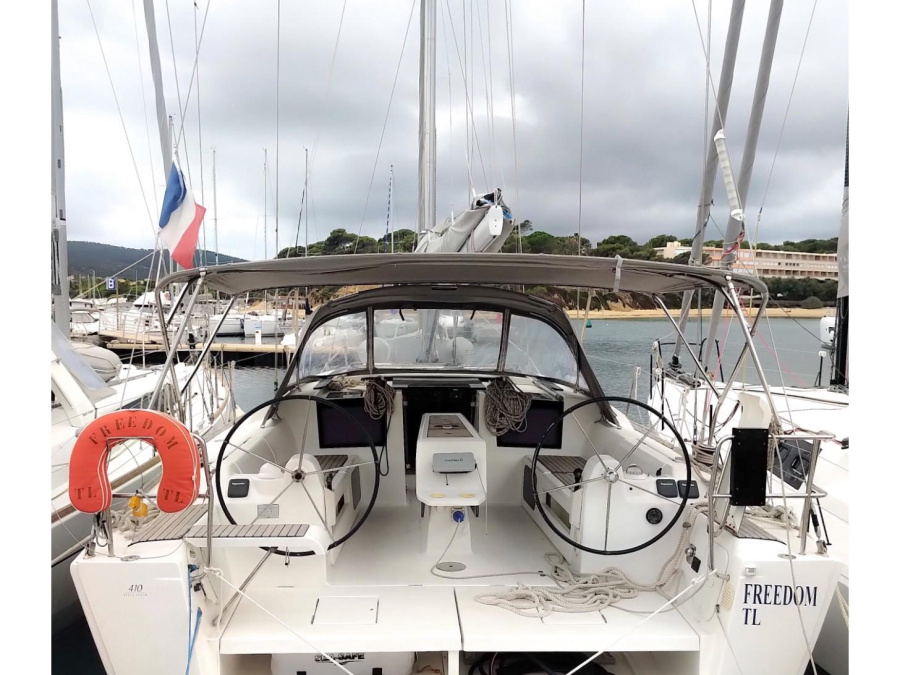 Photo #1 - Dufour 410 Grand Large (Freedom) in Alimos Marina - 20920