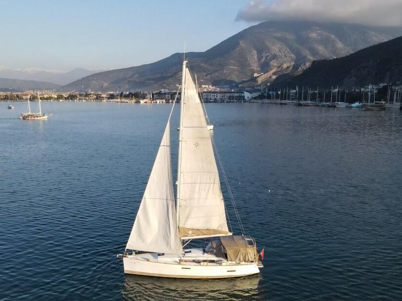 Photo #1 - Sun Odyssey 379 (Mitis) en Ece Marina - 12883