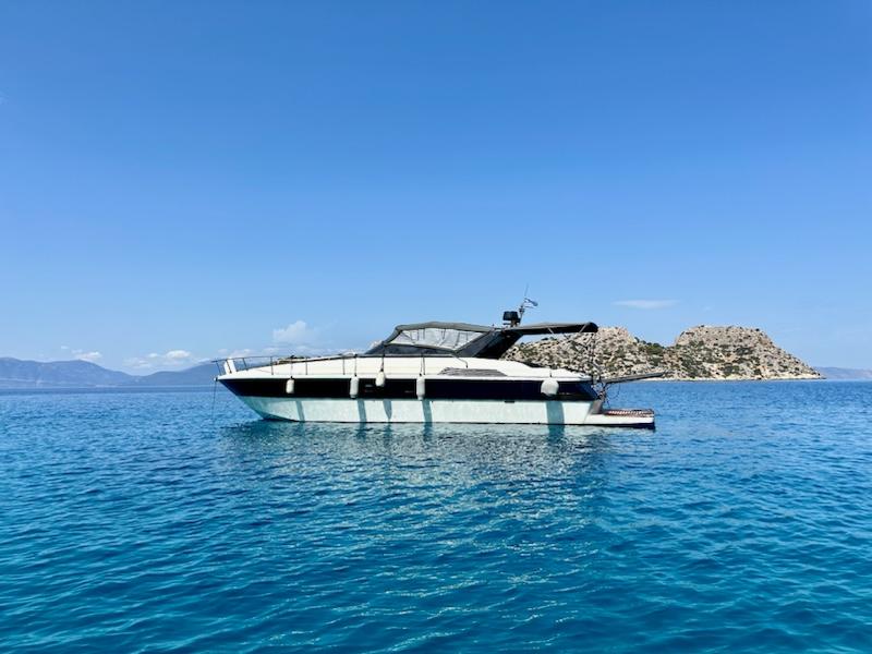 Photo #1 - Pershing 45 (Calypso) in Marina - 22331
