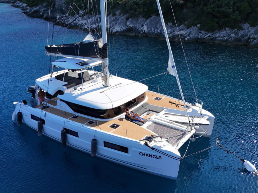 Photo #1 - Lagoon 46 (Owner Version) (Changes) in Marina Frapa - 22200