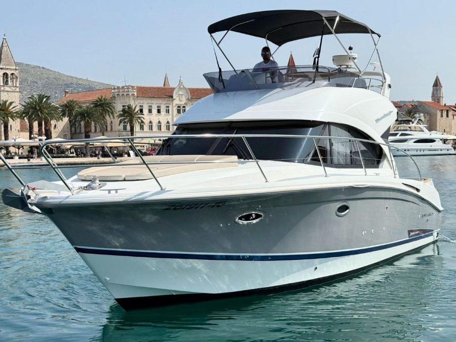 Photo #1 - Beneteau Antares 36 (Antares 36) in ACI Marina - 21355