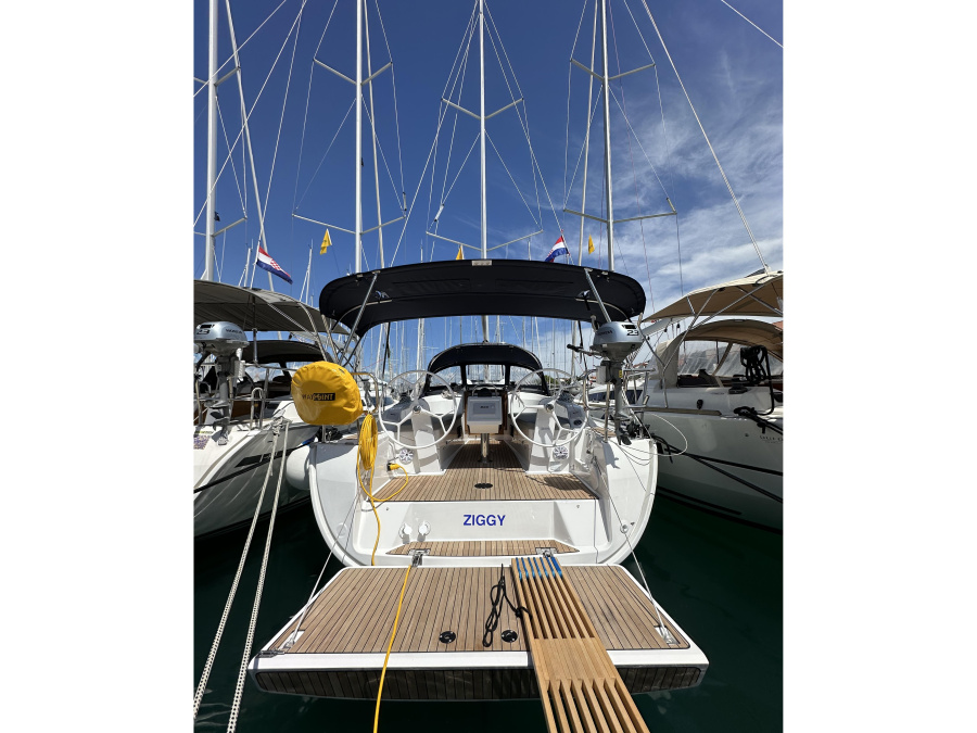 Photo #1 - Bavaria Cruiser 34 (Ziggy) en ACI Marina - 17829