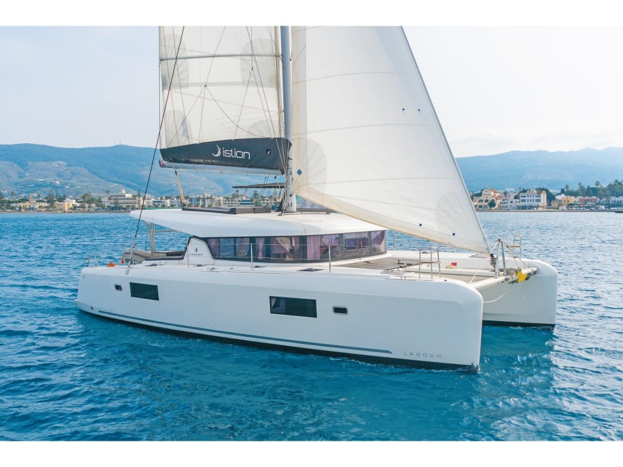 Photo #1 - Lagoon 42 A/C & GEN (Melissanthi) en Marina - 8336