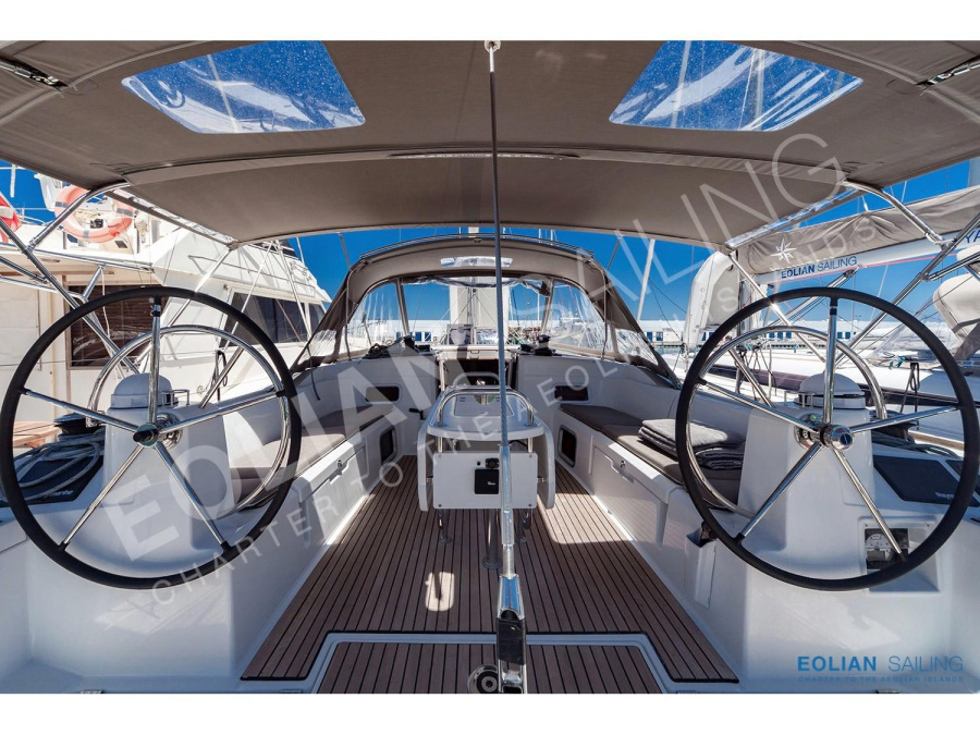 Photo #1 - Sun Odyssey 519 (Montecarlo) in Marina - 9436
