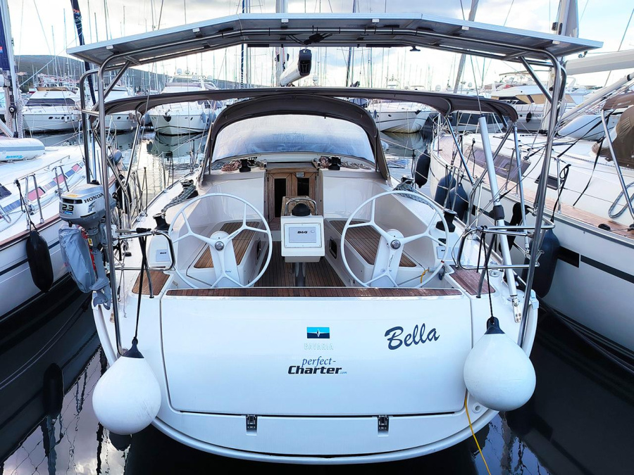 Photo #1 - Bavaria 41 (Bella) in Marina Punat - 22629