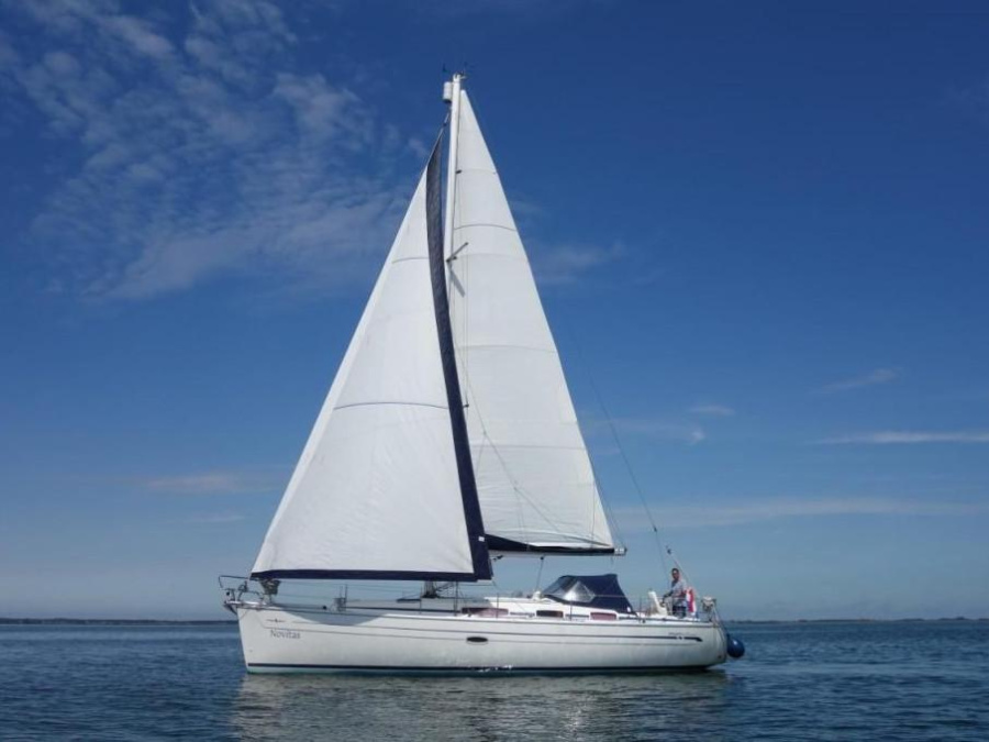 Photo #1 - Bavaria 38 Cruiser (Limnos) in  - 22651