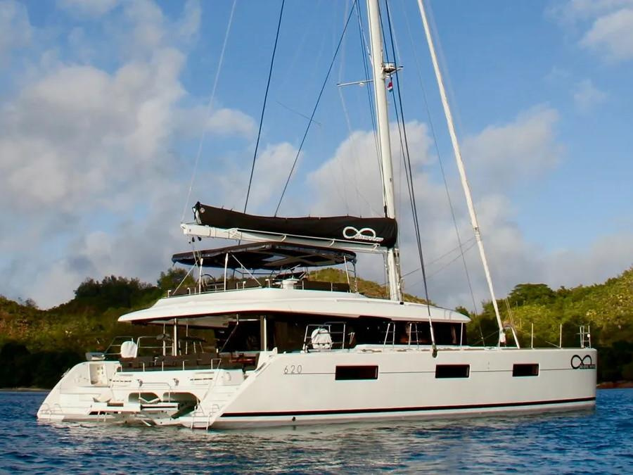 Photo #1 - Lagoon 620 (Reverie Infinie) in Eden Island Marina - 22658