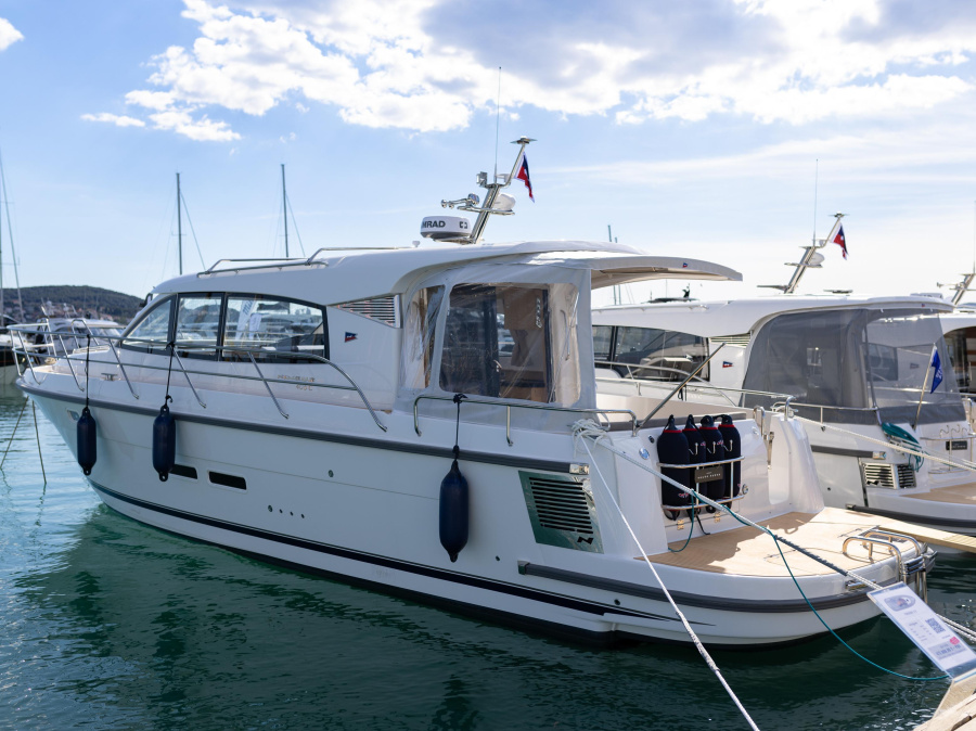 Photo #1 - Nimbus 405 Coupe (BONBON) in ACI Marina - 16045