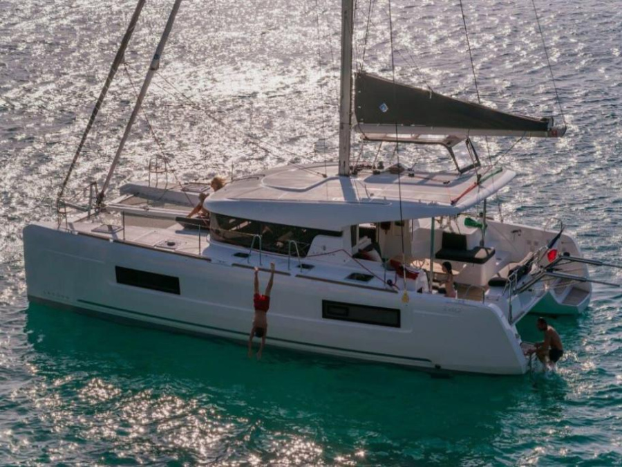 Photo #1 - Lagoon 40 (Mary Grace) in D-Marin Marina Lefkas - 22714