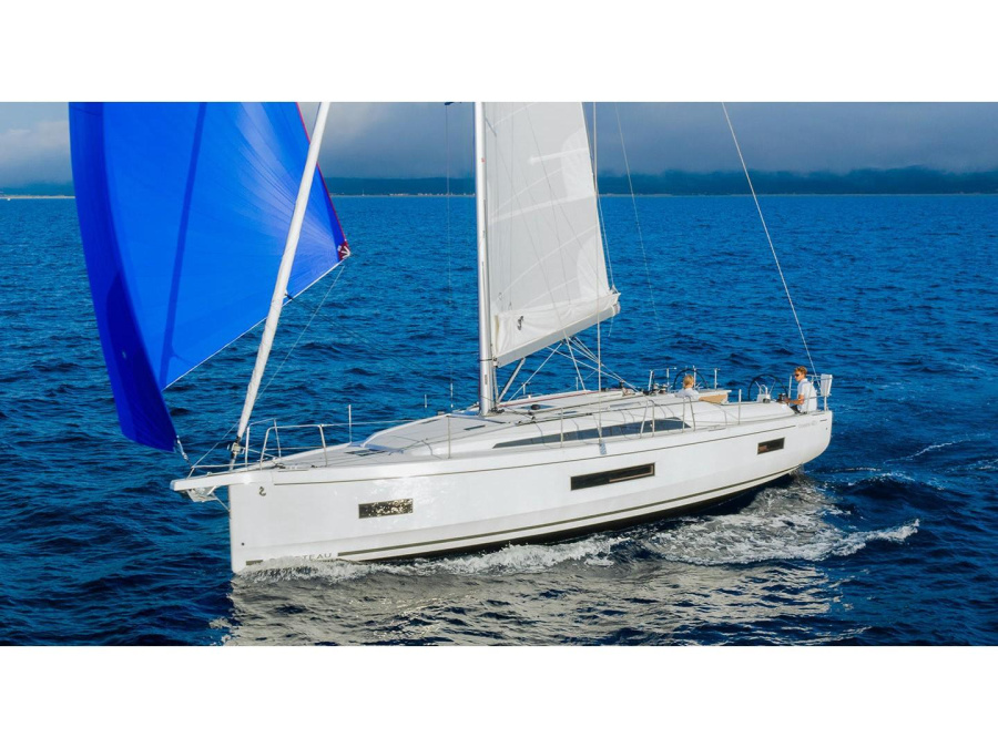 Photo #1 - Oceanis 40.1 (ALBATROSS) in Alimos Marina - 22752