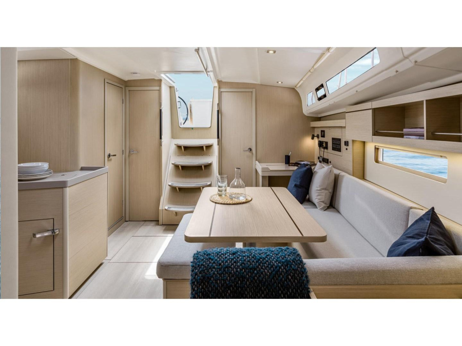 Interior image - 1